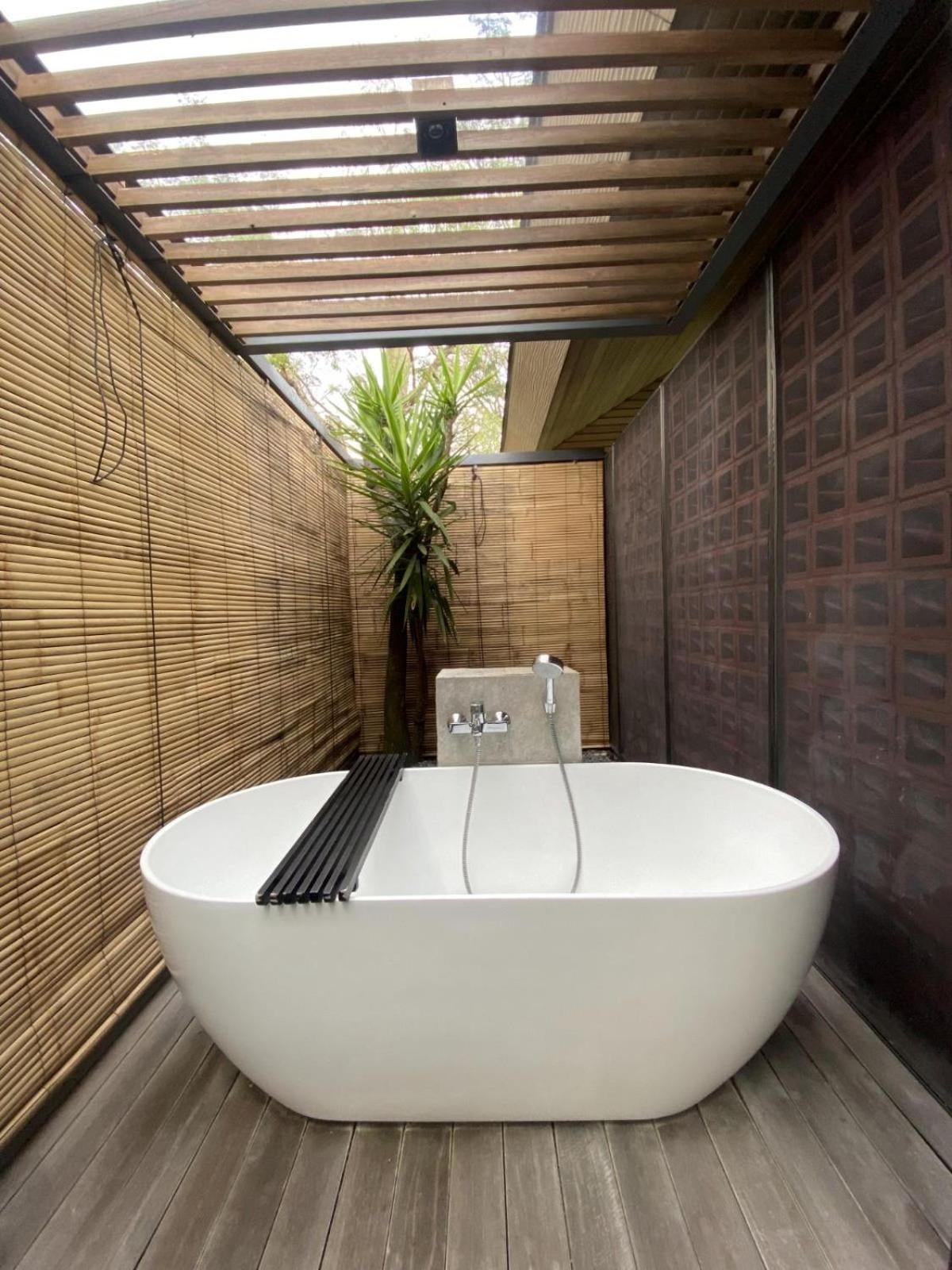 Wendit Djoglo Luxury Bungalow מראה חיצוני תמונה